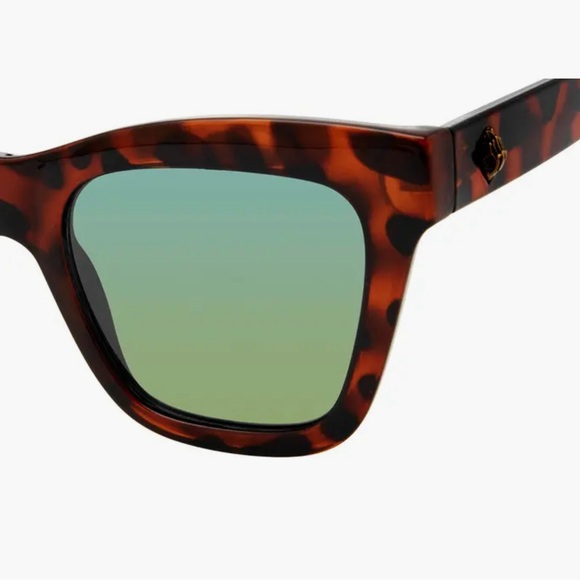 Kurt Geiger  sunglasses - Picture 4 of 4